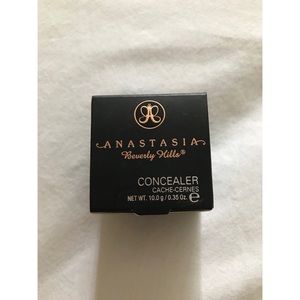 Anastasia Beverly Hills Concealer